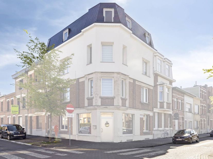 Appartement te koop in Van Heetveldelei 201 bus 301,
                    2100 Deurne