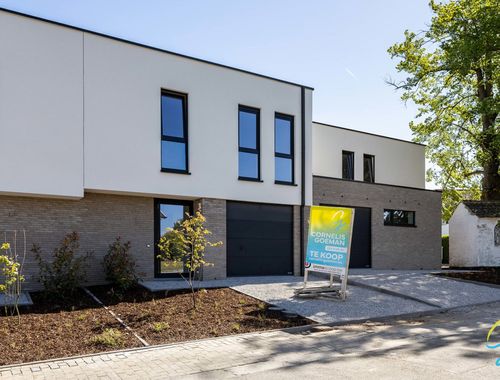                                         Woning te koop in Wichelen, € 435.000
