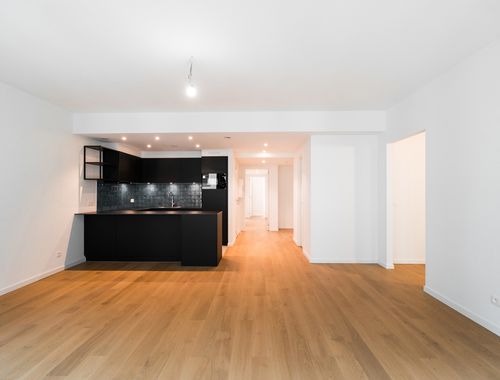                                         Appartement te huur in Sint-Gillis, € 1.700
