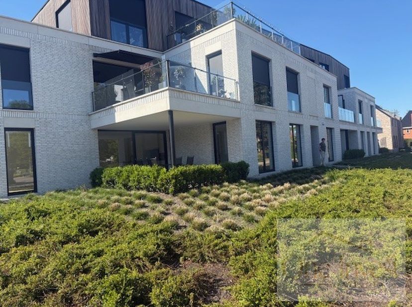 Appartement à louer
                    à 3941 Eksel