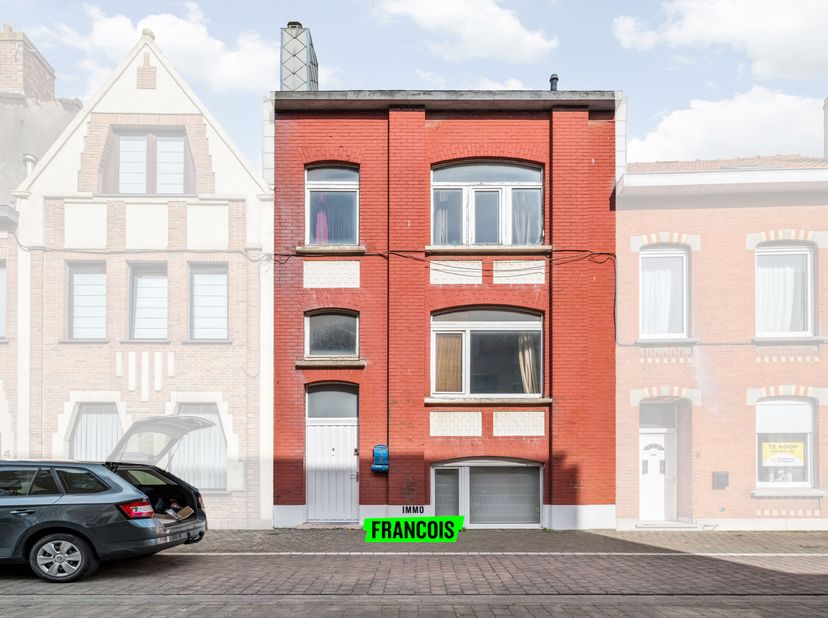 Deze instapklare woning met charmante uitstraling bevindt zich aan het begin van de Vuurtorenwijk te Oostende. U bereikt dus vlot het centrum en omlig