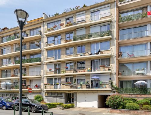                                         Appartement à vendre à Molenbeek-Saint-Jean, € 259.000
