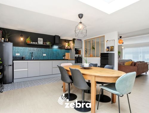                                         Maison à vendre à Roeselare, € 284.000
