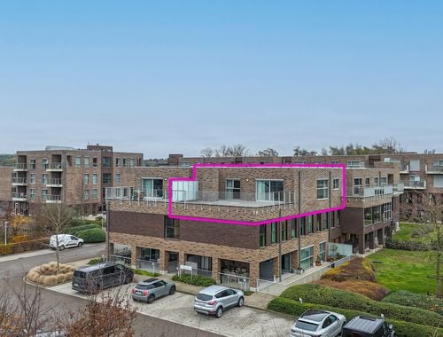                                         Serviceflat à vendre à Zolder, € 330.000
