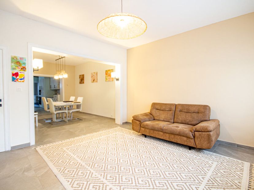 Huis te koop
                    in 7100 La Louviere