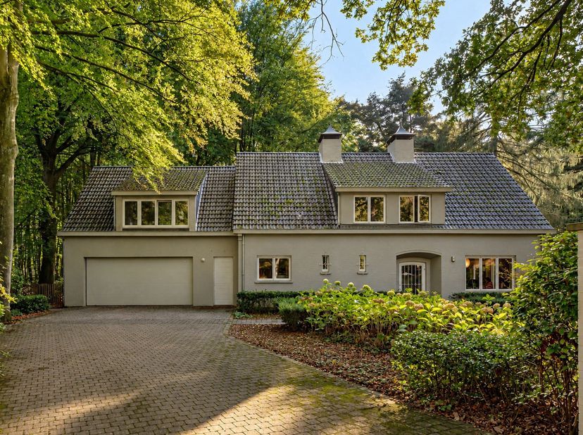 Huis te koop in Hertendreef 22,
                    2920 Kalmthout