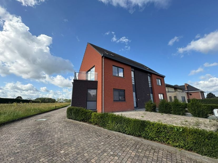 Appartement à louer à Steenweg 169 boîte 11,
                    3590 Diepenbeek
