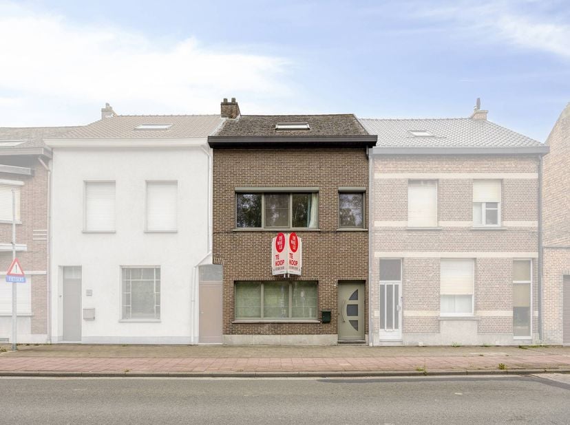 Huis te koop in Boomsestraat 264,
                    2845 Niel