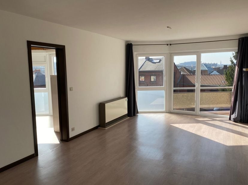 Appartement te koop
                    in 6042 Lodelinsart