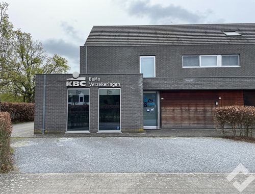                                         Bureaux à louer à Geel, € 1.350
