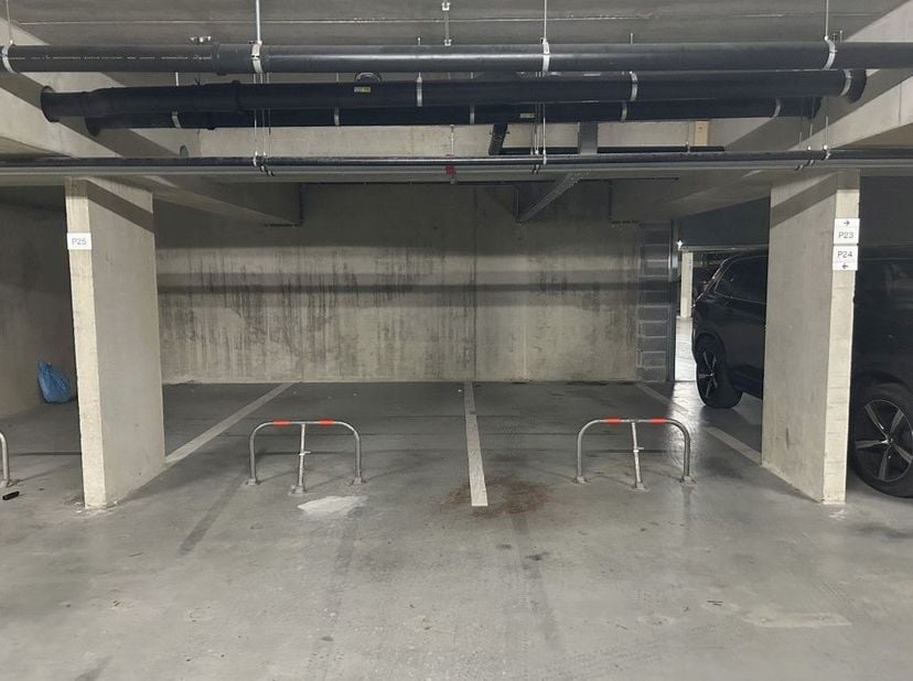 Garage à vendre
                    à 8370 Blankenberge