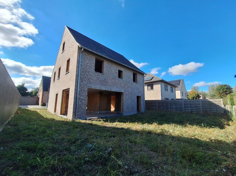 Huis te koop in Hoornmolenstraat 7,
                    8340 Damme