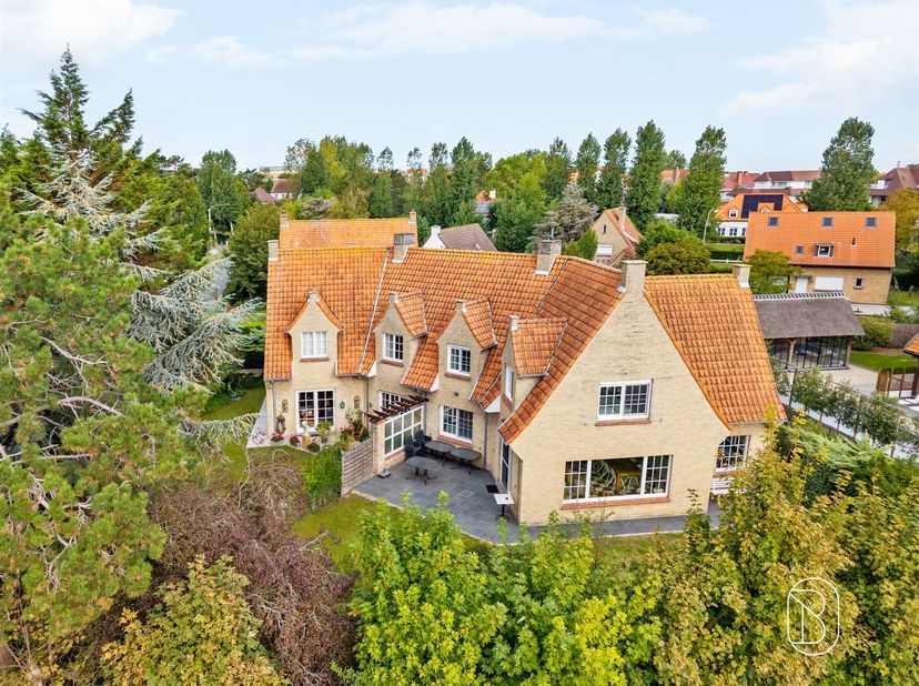 Huis te koop in Louisweg 9,
                    8620 Nieuwpoort