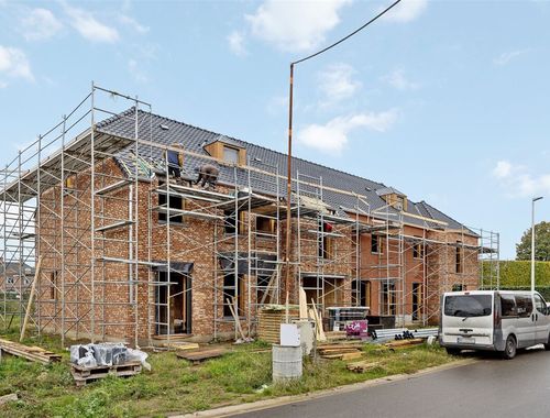                                         Eengezinswoning te koop in Zonhoven, € 415.360
