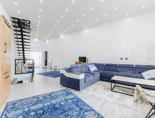                                         Woning te koop in Marchienne-au-Pont, € 159.999

