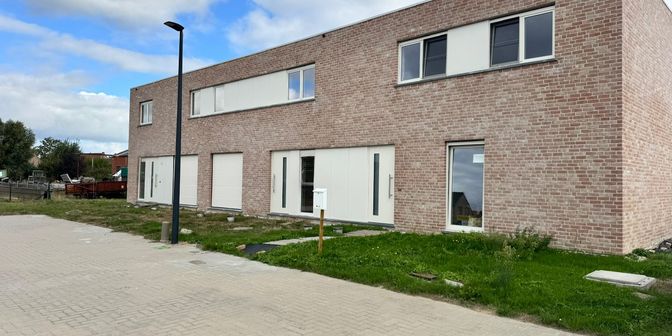 Huis te koop in Zonnebekestraat 33 - 23, 8920 Langemark
