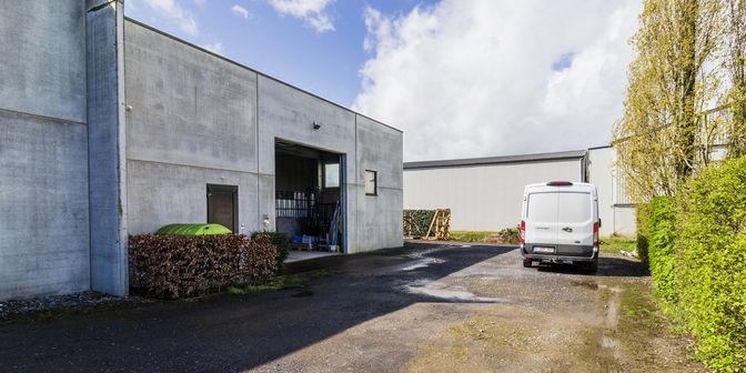 Bien professionnel à louer à Rue de Coquiamont 13, 1360 Thorembais-les-Béguines