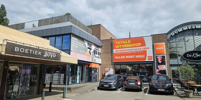 Bedrijfsvastgoed te koop in Kempenplein 16, 3910 Neerpelt