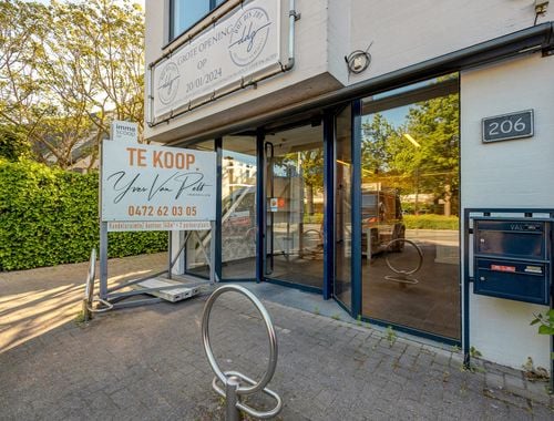                                         Handelszaak te koop in Zoersel, € 299.000
