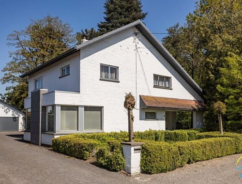                                         Woning te koop in Berlare, € 490.000
