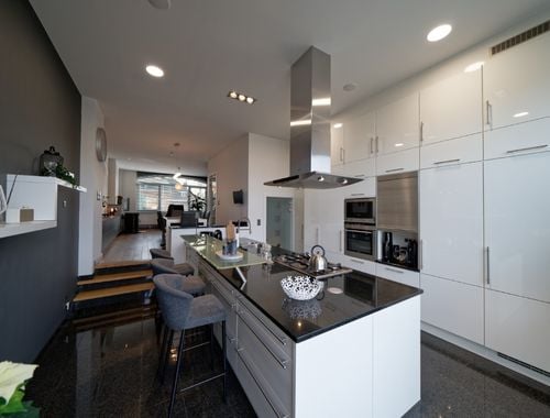                                         Maison deux facades à vendre à Hasselt, € 548.000
