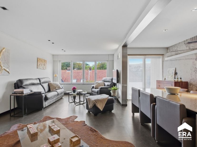 Appartement te koop in Sint-Amandsstraat 1 bus 6,
                    8800 Roeselare