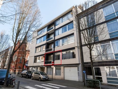                                         Studio met slaaphoek te koop in Antwerpen, € 159.000
