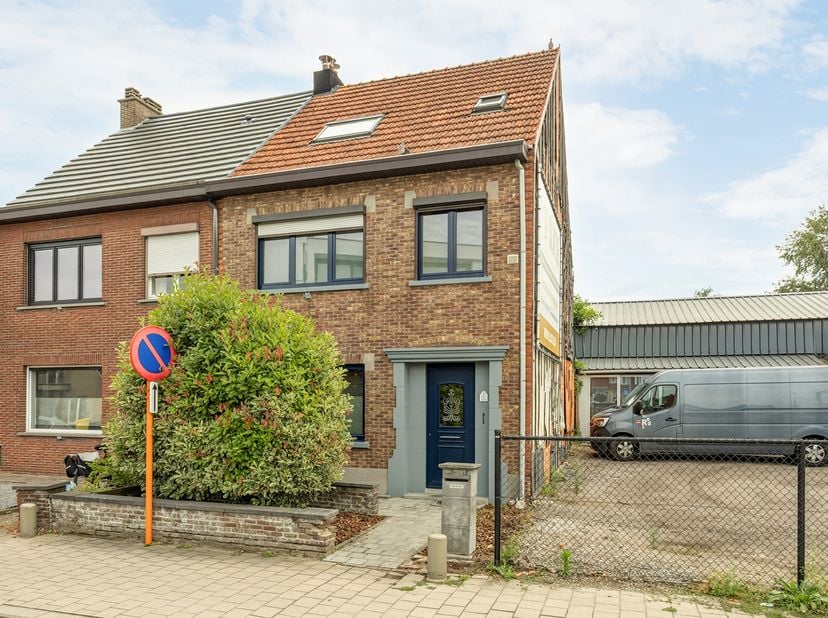 Huis te koop in Fonteinstraat 4,
                    2300 Turnhout