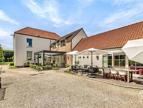                                         Kasteel te koop in Oudenaarde, € 998.000

