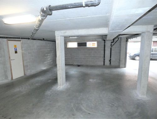                                         Staanplaats te koop in Torhout, € 15.000
