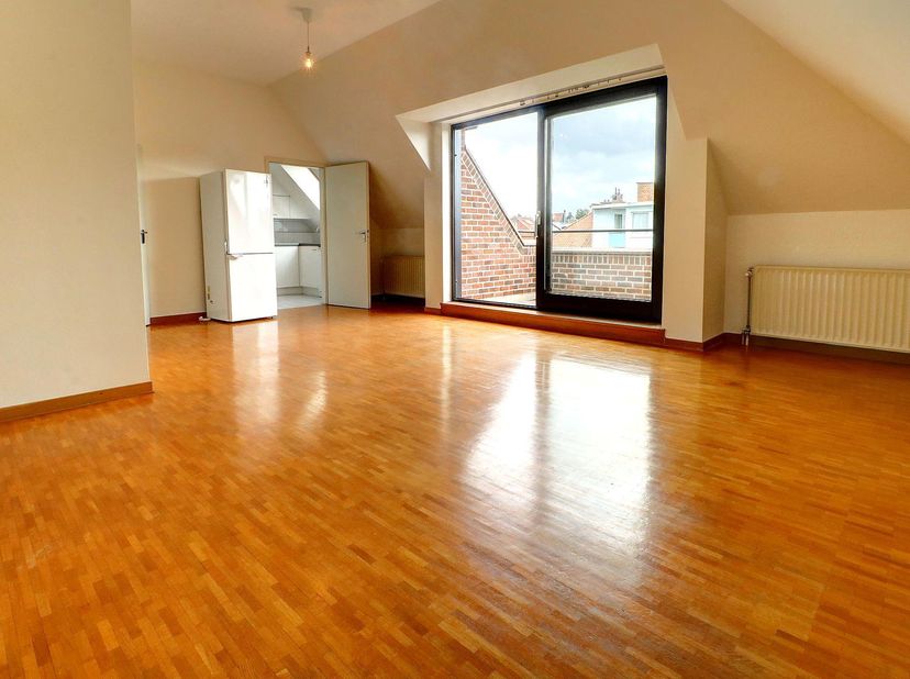 Appartement te huur in avenue Gustave Demey 143,
                    1160 Oudergem
