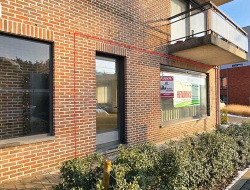                                         Bien commercial à vendre à Lummen, € 189.000
