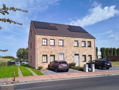                                         Eengezinswoning te huur in Destelbergen, € 1.400
