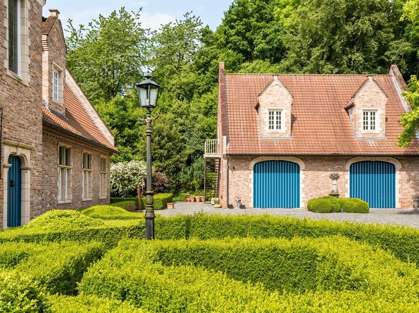 Exclusieve landhuisresidentie  in Amougies – waar rust thuis is!  De eigendom,  gelegen op een perceel van  6392 m², geniet van zijn volwassen tuin me