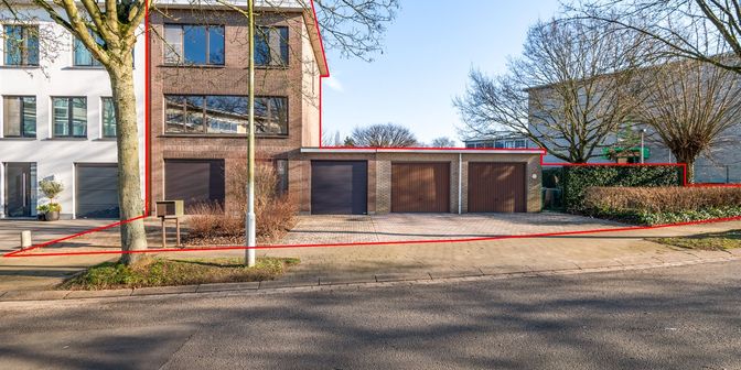Huis te koop in Monseigneur Cardijnlaan 21, 2650 Edegem