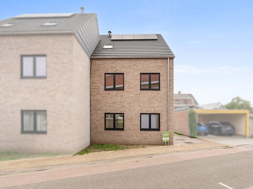 Zoek je de perfecte combinatie van een instapklare nieuwbouw, een toplocatie en een uitzonderlijk financieel voordeel? Zoek niet verder. Deze prachtig