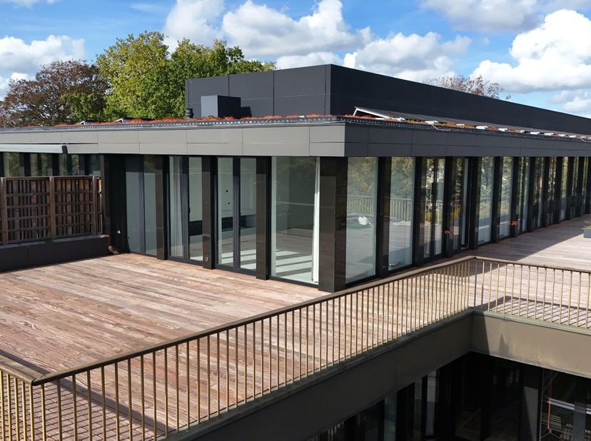 Appartement te koop in ,
                    1180 Ukkel