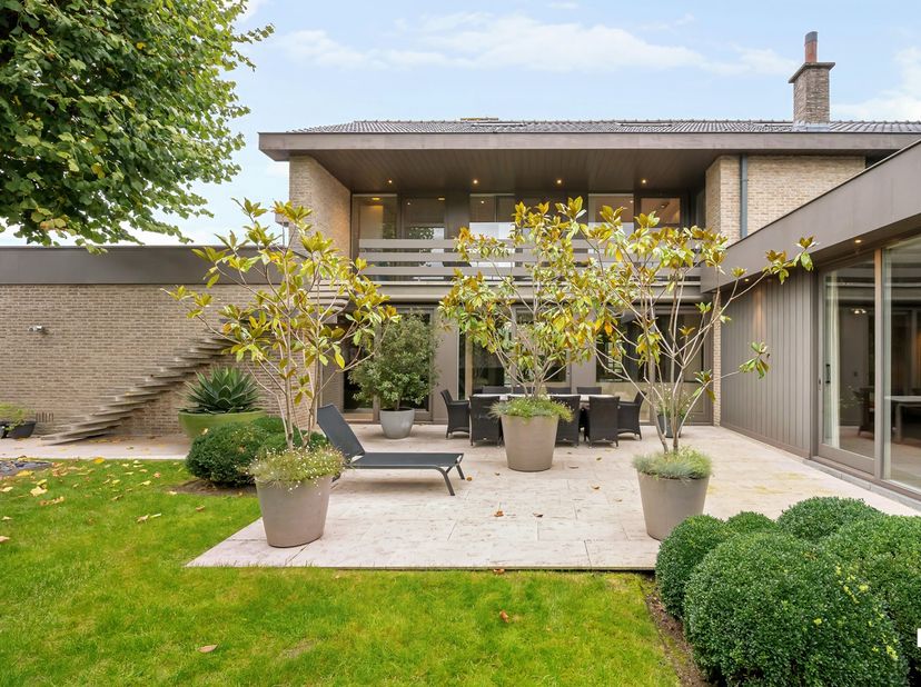 Huis te koop in Leenstraat 28,
                    8870 Izegem