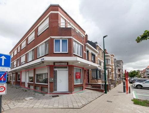                                         Handelspand te koop in De Panne, € 83.000
