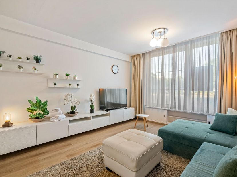 OSTENDE - PRIX DE DÉPART - EMPLACEMENT TOURISTIQUE CENTRAL près du Thermae Palace et de la digue : appartement en rez-de-chaussée entièrement rénové e