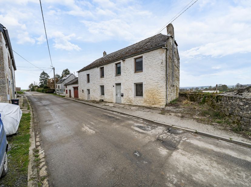 Huis te koop
                    in 5680 Gochenee