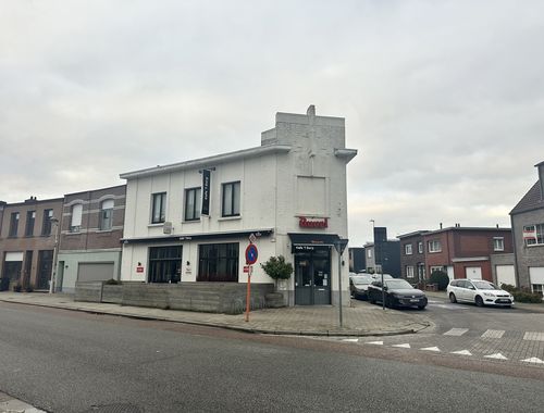                                         Horeca te huur in Wijnegem, € 1.950

