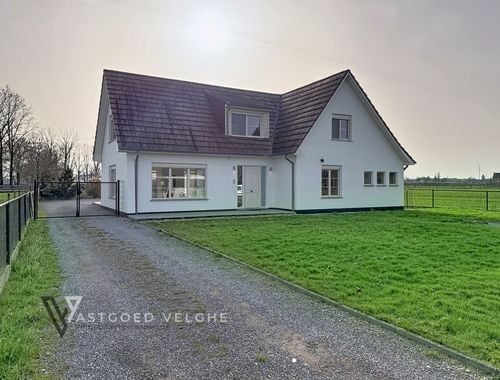                                         Villa à vendre à Dilsen-Stokkem, € 520.000
