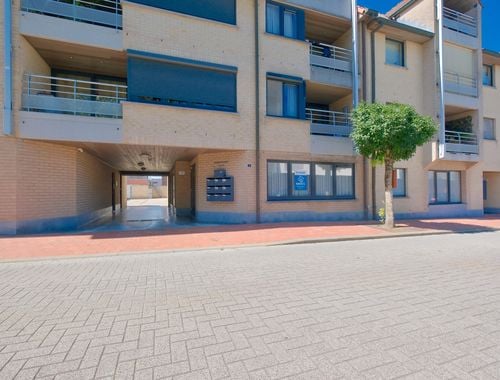                                        Appartement te huur in Lichtervelde, € 750
