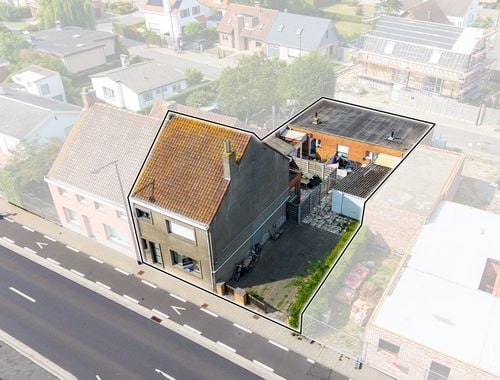                                         Usage mixte à vendre à Vlissegem, € 575.000
