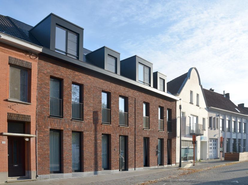 Appartement te koop in Marktstraat 18,
                    8510 Marke