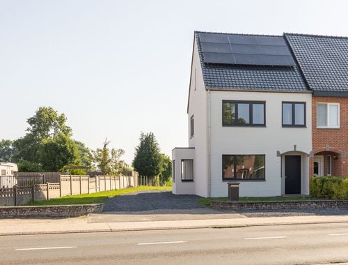                                         Maison à vendre à Kaulille, € 439.000
