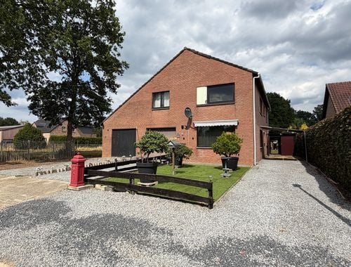                                         Maison à vendre à Zonhoven, € 289.000

