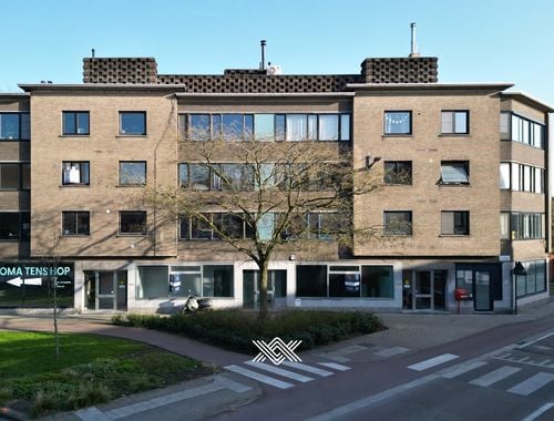                                         Bien commercial à vendre à Gent, € 370.000
