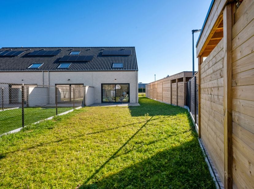 Binnenkort uw nieuwe energiezuinige thuis in een DOODLOPENDE STRAAT in Maldegem maken? Mis deze kans niet!<br />
Deze nieuwbouwwoningen zijn volledig